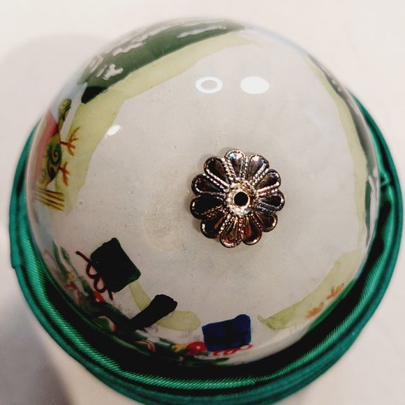 Pier 1 Li Bien "Merry Christmas" Reverse Painted Glass Christmas Ornament 2013 - Picture 7 of 8